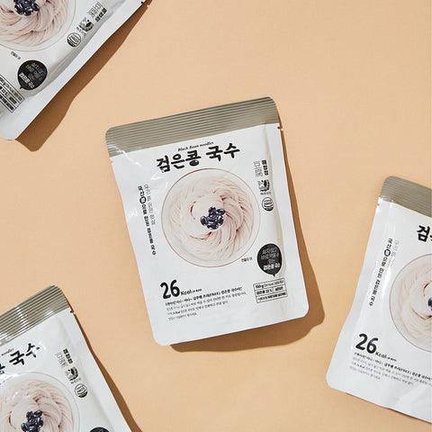 Haechomiin Black Bean Noodle Set with Bibim/Soba Sauce / 해초미인 검은콩국수